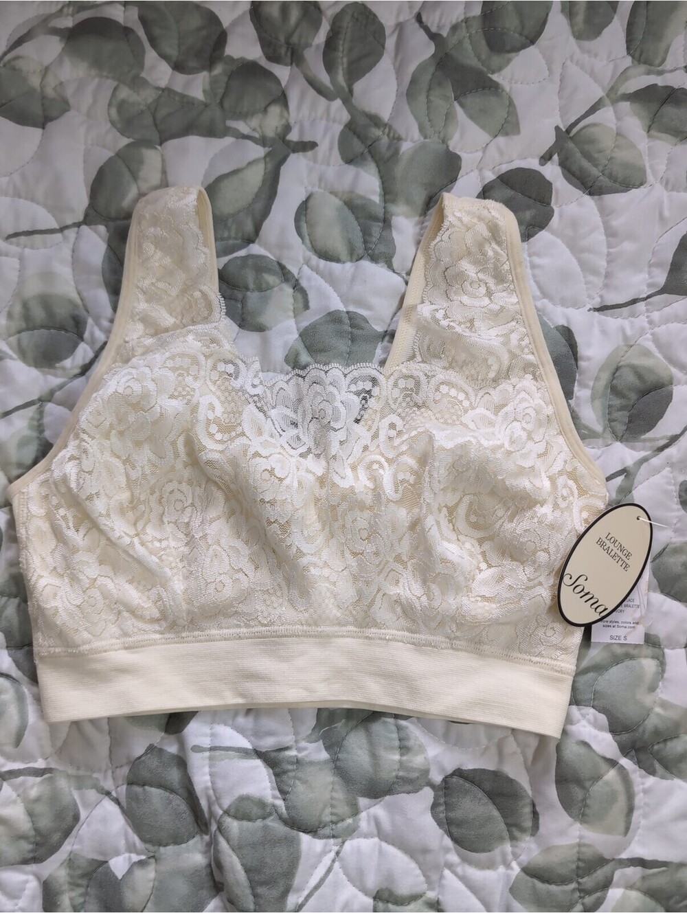 Small NWT Soma seam free lounge bralette